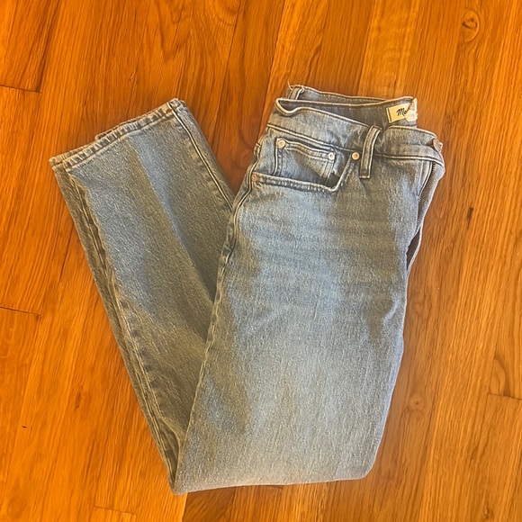 Madewell Perfect Vintage Straight Leg Jean - Picture 2 of 2